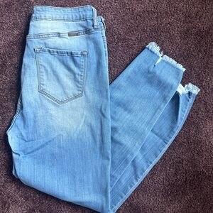 KanCan Women's Skinny Jeans - Light Blue